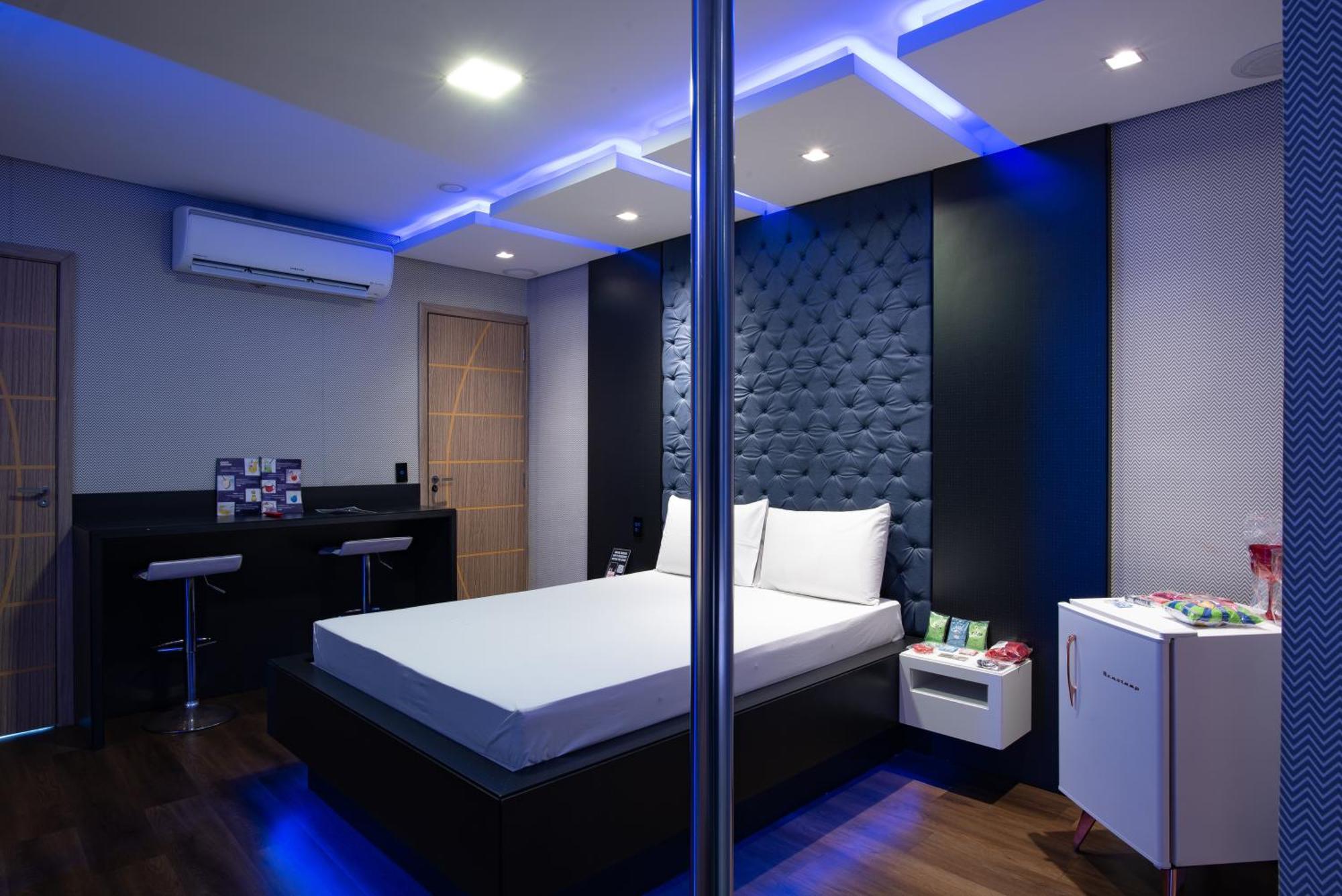 Motel Fantasy 3 (Adults Only) 벨루오리존치 외부 사진