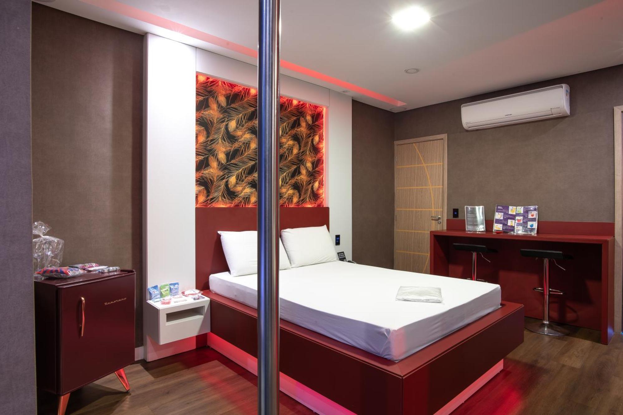 Motel Fantasy 3 (Adults Only) 벨루오리존치 외부 사진