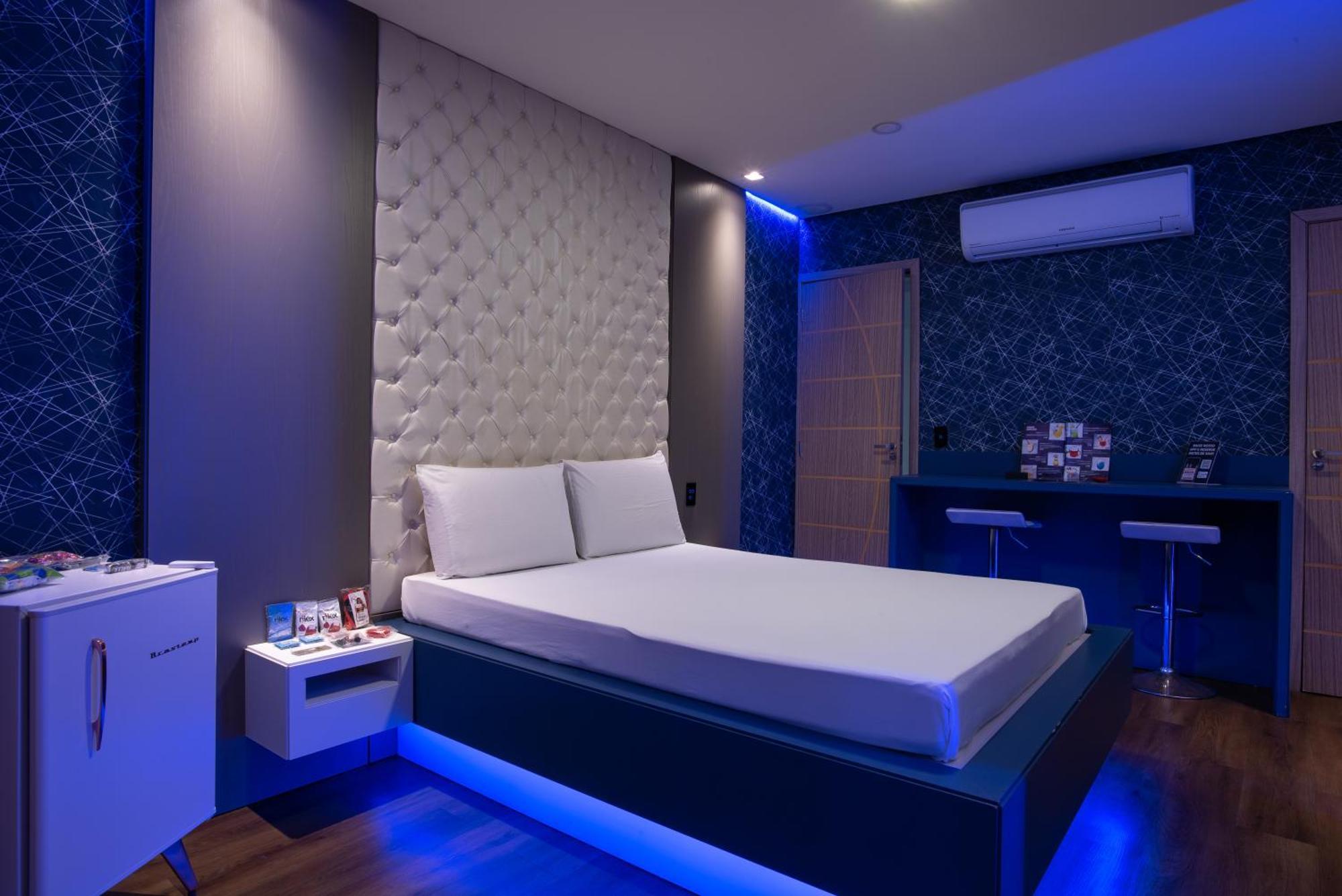 Motel Fantasy 3 (Adults Only) 벨루오리존치 외부 사진