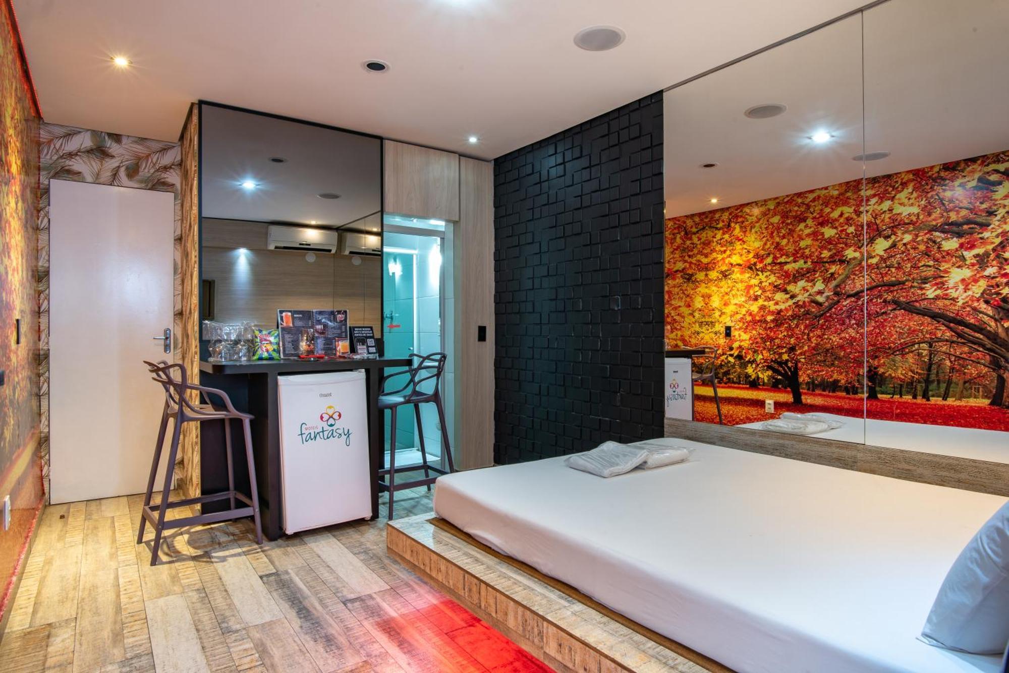 Motel Fantasy 3 (Adults Only) 벨루오리존치 외부 사진