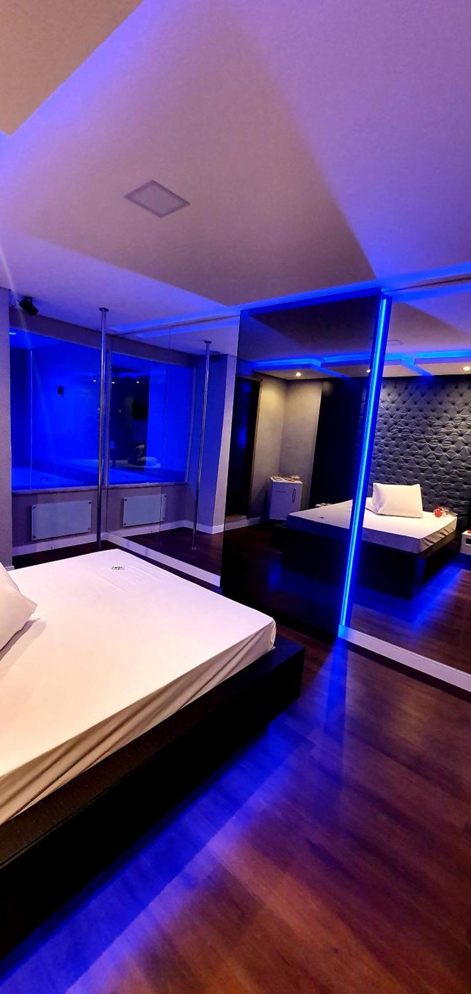 Motel Fantasy 3 (Adults Only) 벨루오리존치 외부 사진
